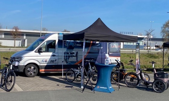 Van Raam Showtruck in Lauda bei E-Bike Mott Van Raam Showtruck beim Dreirad-Mobilitätstag in Lauda