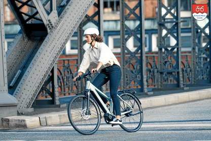 45 km/h schnelle S-Pedelecs Besonders im urbanen Umfeld spielen 45 km/h schnelle S-Pedelecs ihre Vorteile aus.