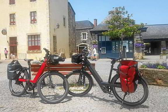 Mit dem Riese und Müller Nevo in der City Mit dem Riese und Müller Nevo in der City