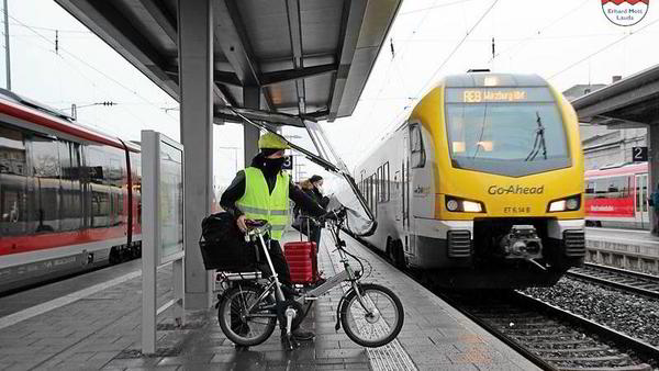 Unser Mitarbeiter Sigi beschreibt seinen Arbeitsweg von Würzburg nach Lauda mit dem E-Bike Vitali E Klapprad und der Bahn.