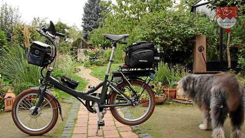 Ein besonders individuelles Vitali Elektroklapprad Ein besonders individuelles Vitali Elektroklapprad: Ledersattel, Faltschloss, Lenkertasche, Gepäckträgertasche
