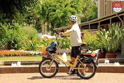 Vitali COUNTRY Schiebehilfe im Kurpark Bad Mergentheim vitali-country-Elektroklapprad
