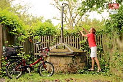 Vitali E-Antriebstechnik Die Vitali E-Antriebstechnik ist so robust wie dieser alte Brunnen. Er funktioniert noch immer einfach & zuverlässig!