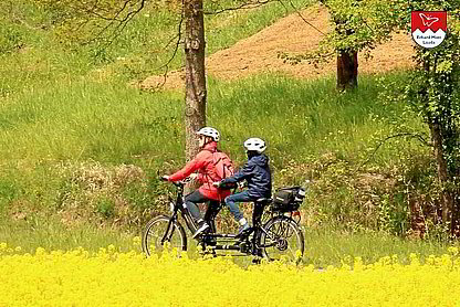 Tauber-Rad E-Tandem Reichweite Die Reichweite eines Tauber-Rad E-Tandem lässt sich mit einem Ladegerät oder Zweitakku auf über 100 Kilometer erhöhen!