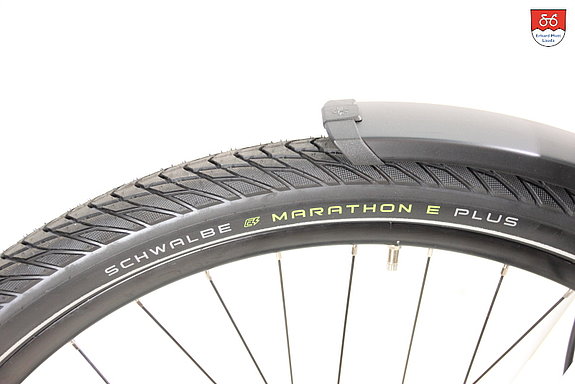 Tauber-Rad CROSSOVER BROSE edition Schwalbe Marathon E Plus Die pannensichere Schwalbe Marathon E Plus Bereifung in der Größe 55-622 rollt extrem leicht mit geringstem Verschleiß!