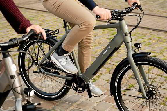 Velo de Ville URBAN 6TY Velo de Ville URBAN 6TY