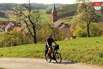 E-Bikes mit BOSCH DualBattery bieten Strom für weit über 100 Kilometer! E-Bikes mit BOSCH DualBattery bieten Strom für weit über 100 Kilometer!sstrecken