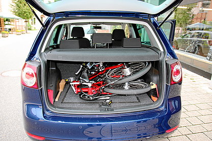 E-Bike Klapprad Vitali E-Bike Klapprad im VW Golf